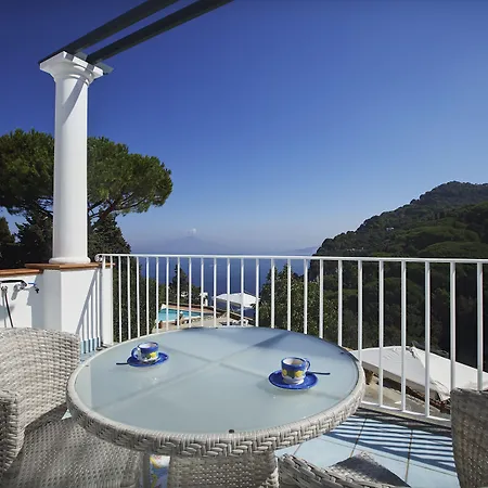 Carolina Konukevi 4*