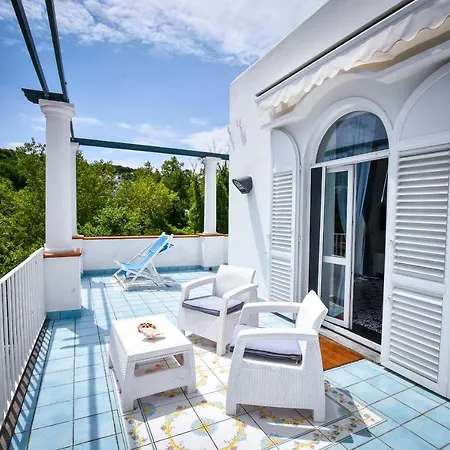 Carolina 3* Capri