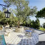 Carolina 4*